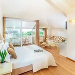 Hotel Jasminum 4*