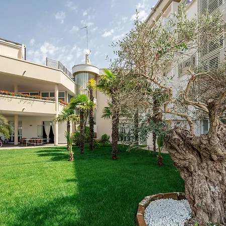 Jasminum 4* Бібіоне